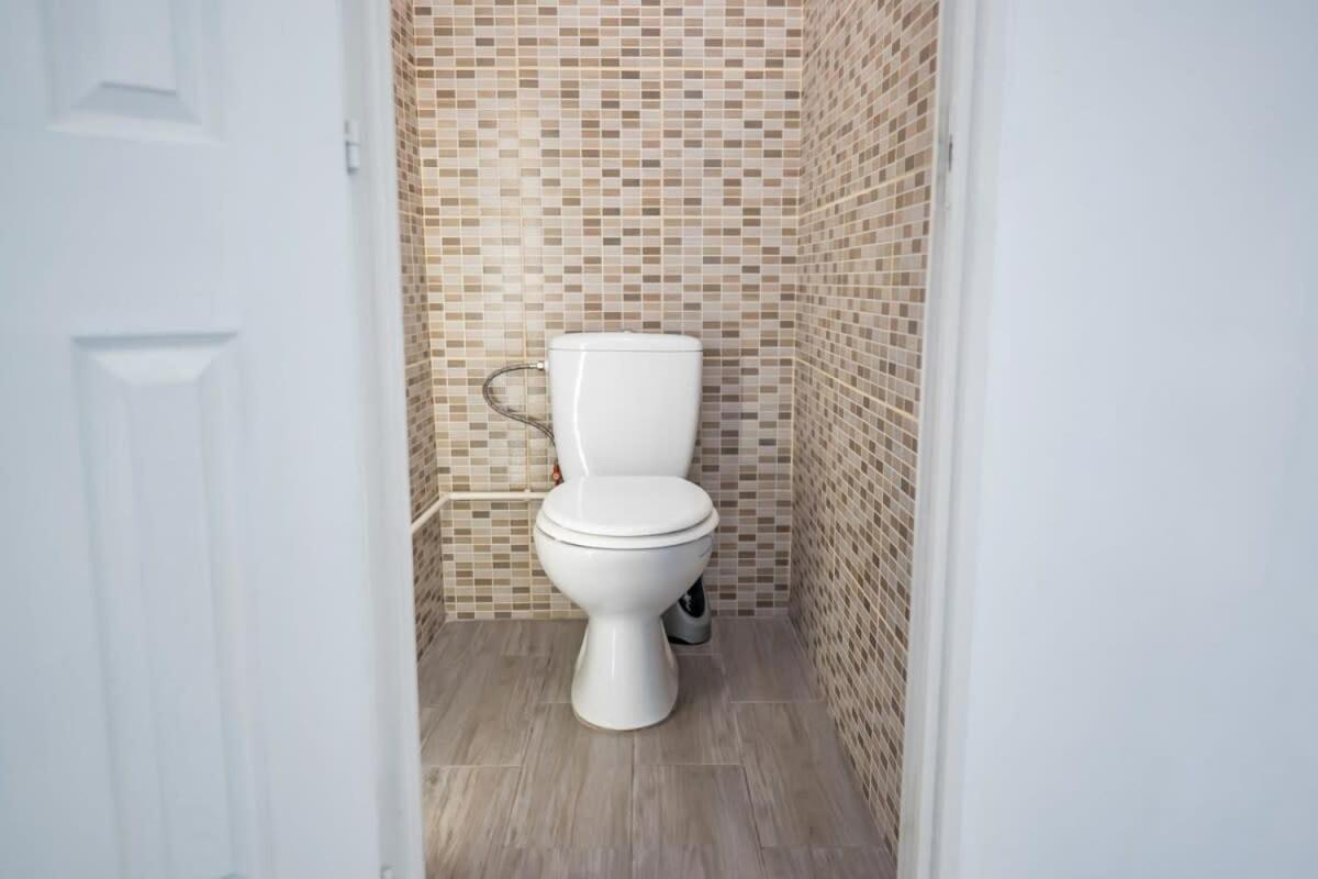 Chic Central Flat With River View 부다페스트 외부 사진